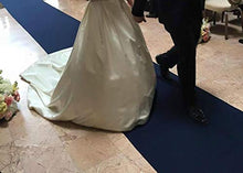 Load image into Gallery viewer, 5M 10M Wedding Party Carpet Rug Aisle Runner Red White Decoration non-woven fabric for Outdoor Beach Weddings Thickness:0.8 mm